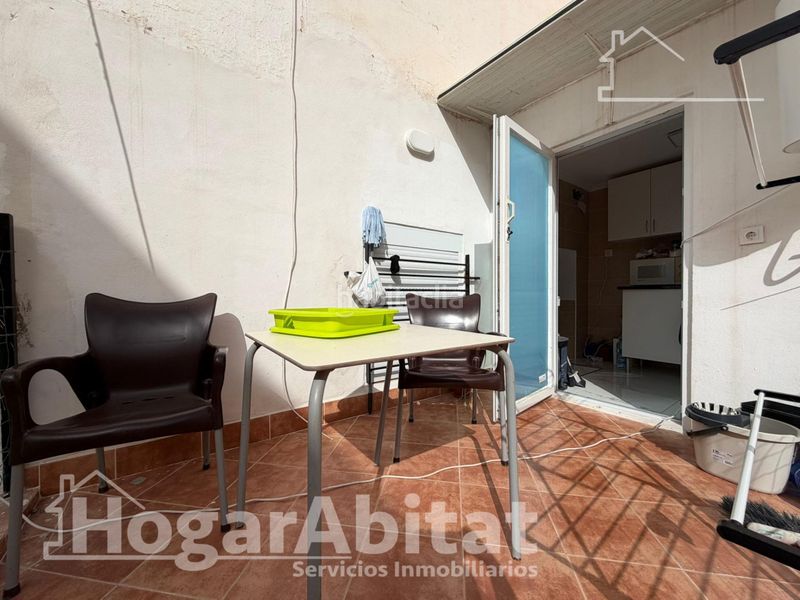 Foto 634bd2e4-2a57-4784-91f8-746e17807307. Local comercial a Nuevo Centro Sagunt
