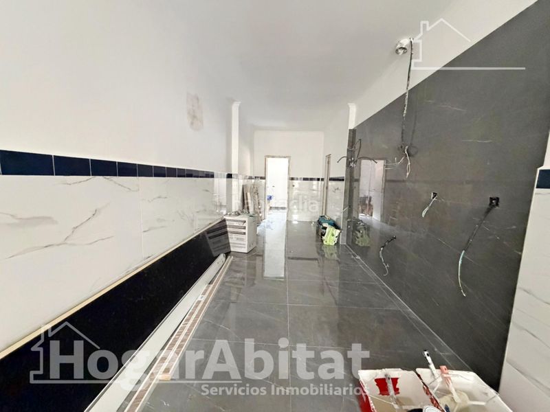 Foto 642edd30-3f15-4205-850d-f78c97297586. Local comercial a Nuevo Centro Sagunt