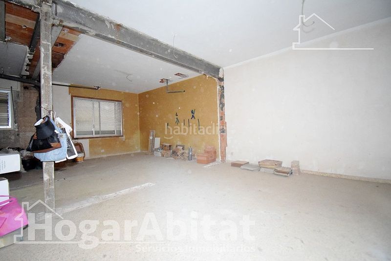 Foto f6d5b3e4-c760-45b8-8919-9c526c8273a4. Pis a Vall d´Uixó (la)