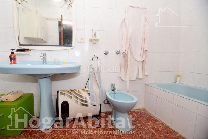 Foto 06ad43d3-8953-4914-8c68-6cdd3e7f1a60. Casa a Vall d´Uixó (la)