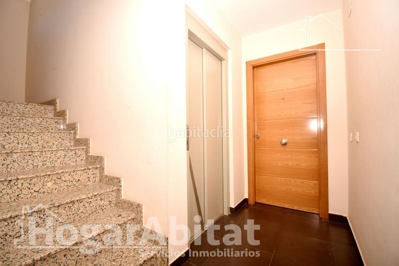 Foto 51f3dcdb-dd38-4400-8ca4-ae49205376a1. Pis a Almenara