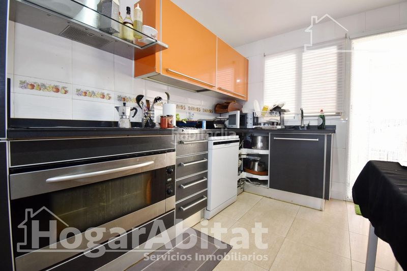 Foto c2a0518e-f5c3-44ae-b4d8-2be8d8d2583d. Casa adossada amb calefacció aparcament piscina a Chilches