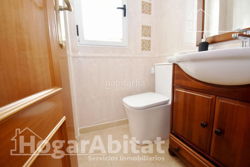 Foto c77b29be-4a22-4e7e-a907-f7dfd8b6d005. Casa adossada amb calefacció aparcament piscina a Chilches