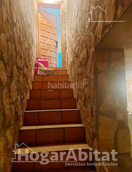 Foto 4d521b64-e909-416e-8ccf-d69d8fb7b055. Casa amb aparcament a Casinos