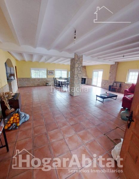 Foto 960aece5-cad5-4ff3-a305-ce5d6d51b24f. Casa amb aparcament a Casinos