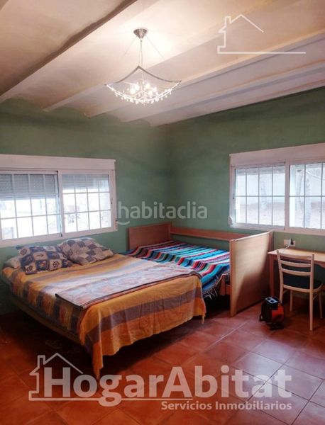 Foto 9b918d8f-92f1-4ee7-a3bb-7574012d9c3f. Casa amb aparcament a Casinos