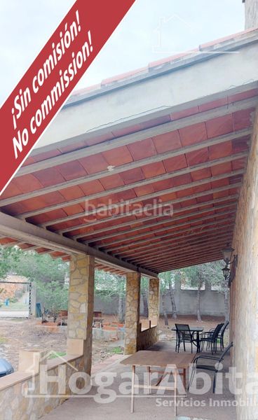 Foto 9d2a9188-caed-4130-b368-19f8b91e2b38. Casa amb aparcament a Casinos