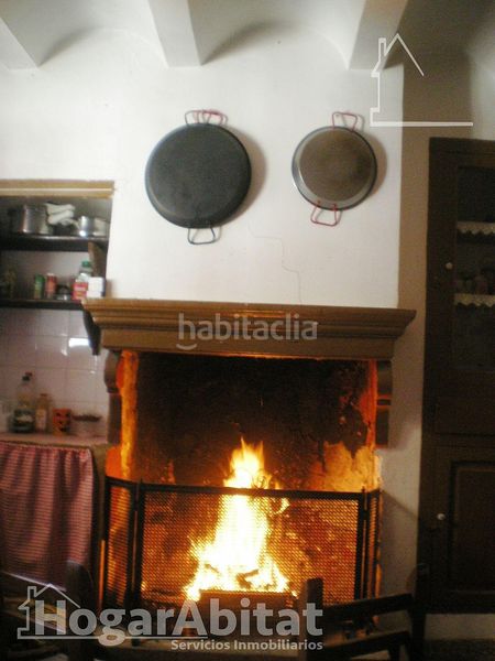 Foto 77b0d722-ce2a-448c-b483-b4bc69a408a9. Casa a Tuéjar