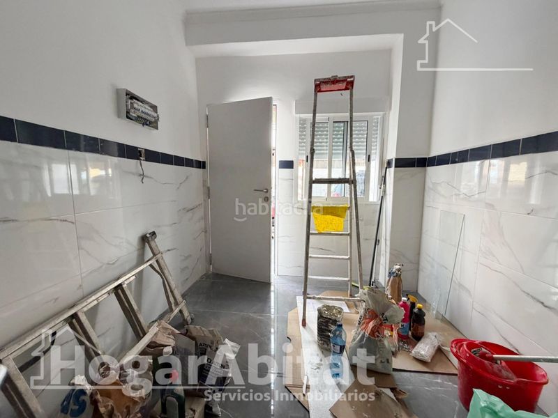 Foto 7517580e-be50-432c-9c6b-410a6a9622ac. Local comercial a Nuevo Centro Sagunt