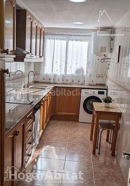 Foto 1d8e8fdb-28d3-4175-b6d2-b7e0002655e4. Pis a Algemesí