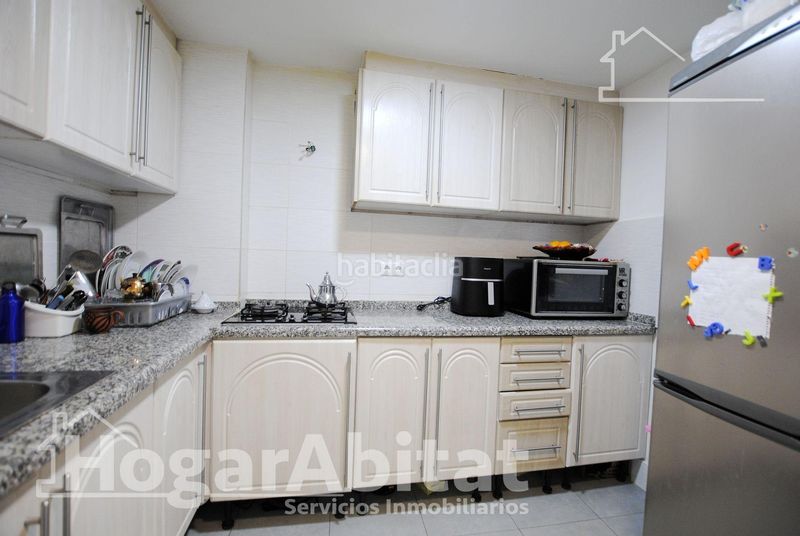 Foto 37e9b269-c2f0-4b86-ab97-2ea41d105472. Pis a Benipeixcar - El Raval Gandia