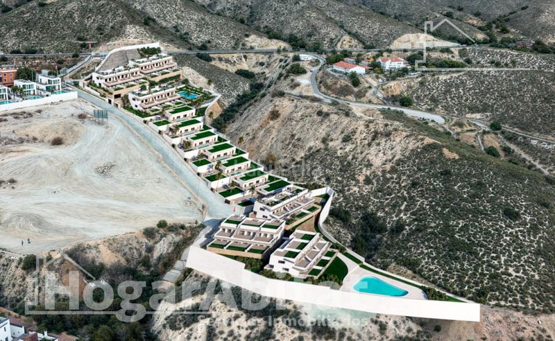 Foto b669d73b-ebb8-4802-8e51-e1158b0f565d. Pis amb piscina a balcón de Finestrat-terra marina Finestrat