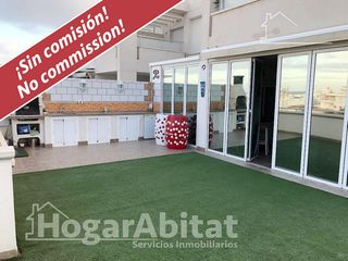 Haus  Avenida garrucha. Casa con piscina, garaje y terraza cerca de la playa