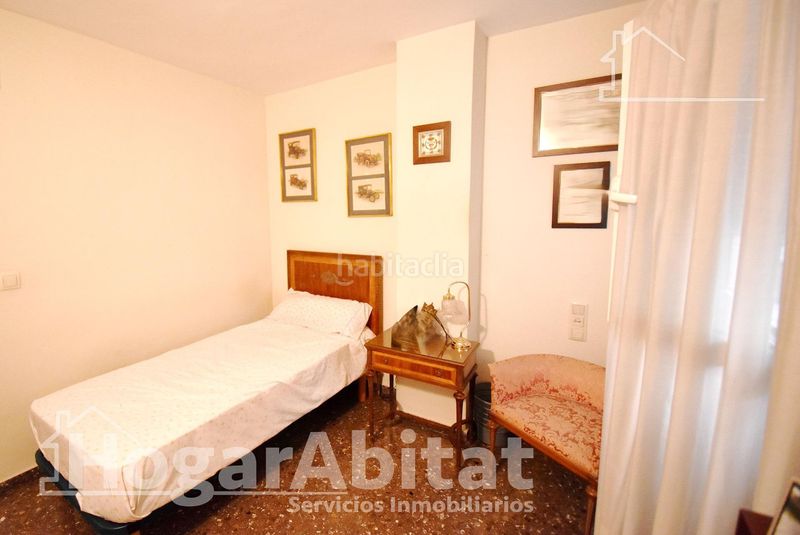 Foto f59ddb1e-a091-4078-b9f8-b6b947580df2. Pis a Mont Olivet Valencia