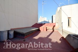 Haus  Calle ausias march. Magnifica casa con terraza y local comercial en el centro