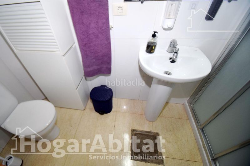 Foto f143c76c-379f-42c5-8b2c-3c1b5398b85f. Casa amb calefacció a Centro Burriana
