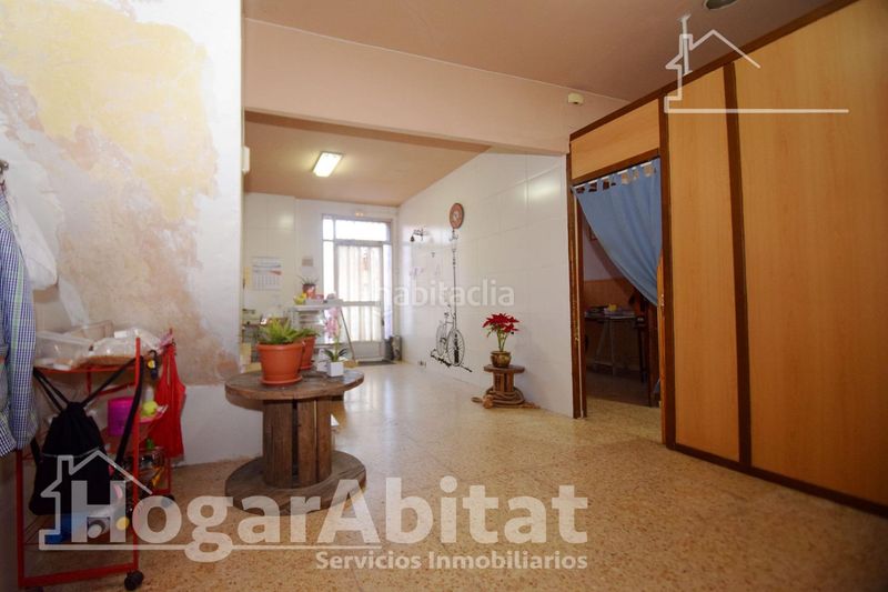 Foto f98e8a84-a54f-45c0-b38f-ad10804ef875. Casa amb calefacció a Centro Burriana