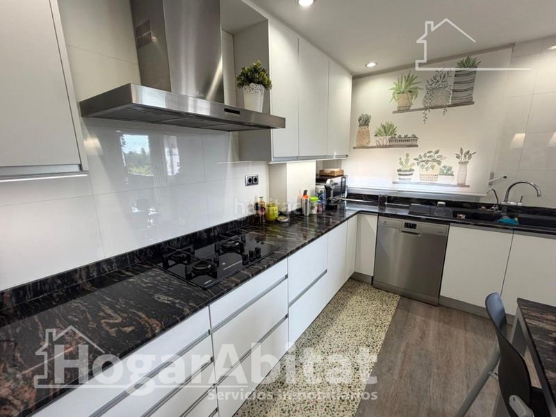 Foto 9c845f45-c995-4af4-8aeb-8047b15b845f. Pis amb aparcament a Sant Marcel·lí Valencia