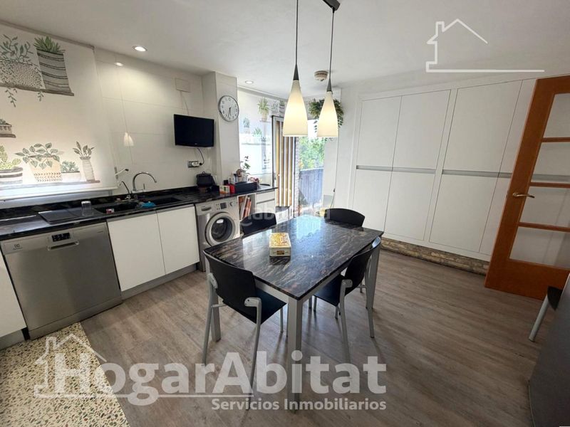 Foto f8a3351e-fa8c-41af-a6a8-6882b2d2545d. Pis amb aparcament a Sant Marcel·lí Valencia