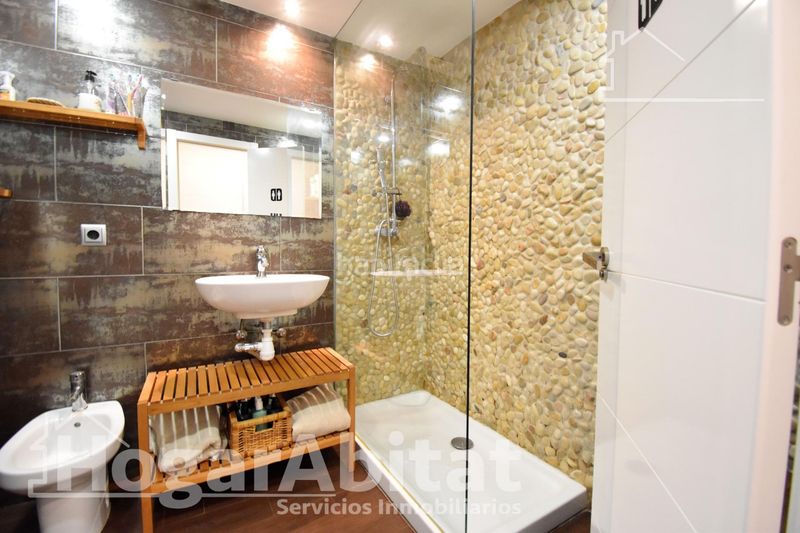 Foto dff4bec3-ef6f-4b19-a82c-6480610eb22a. Pis a Saladar Dénia