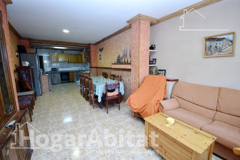 Foto 3e0778e8-f41e-4737-be71-206c107195ff. Planta baixa a Playa Burriana