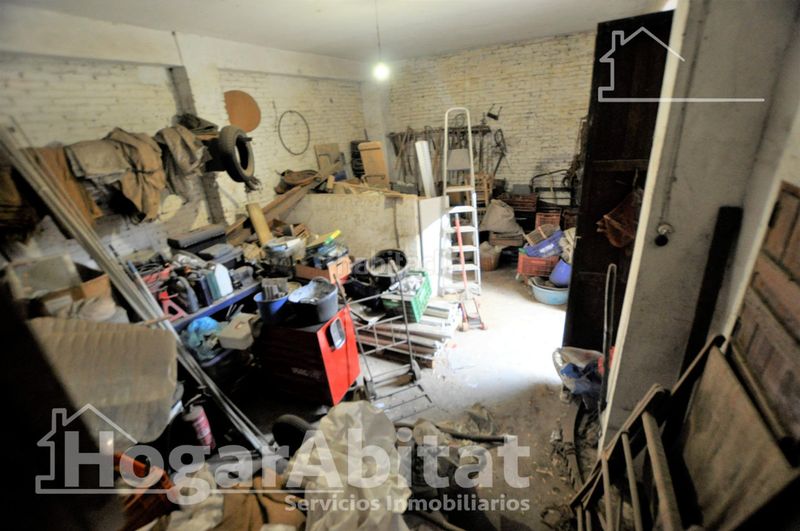 Foto 41bdc097-0271-4b0d-8d82-8e7105311014. Casa amb aparcament a Centro Xirivella