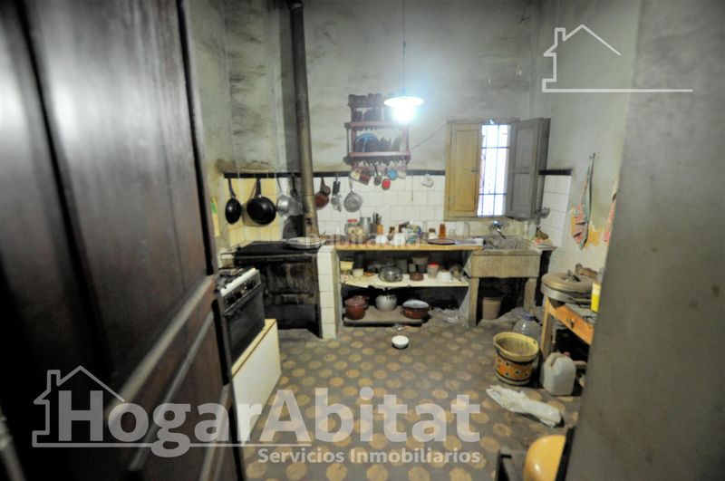 Foto a0d0e8fc-a9a1-45ed-a1ec-e8c6c5b37582. Casa amb aparcament a Centro Xirivella