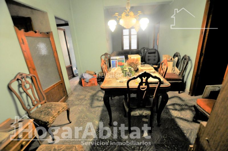 Foto c0f14327-e6da-4b3a-9ac3-a25c167901e5. Casa amb aparcament a Centro Xirivella