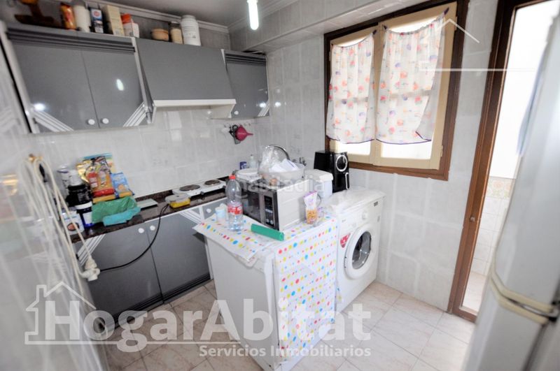 Foto 2085b235-e503-4f84-96a7-91d3c3964605. Pis a Avenida de la Paz Xirivella