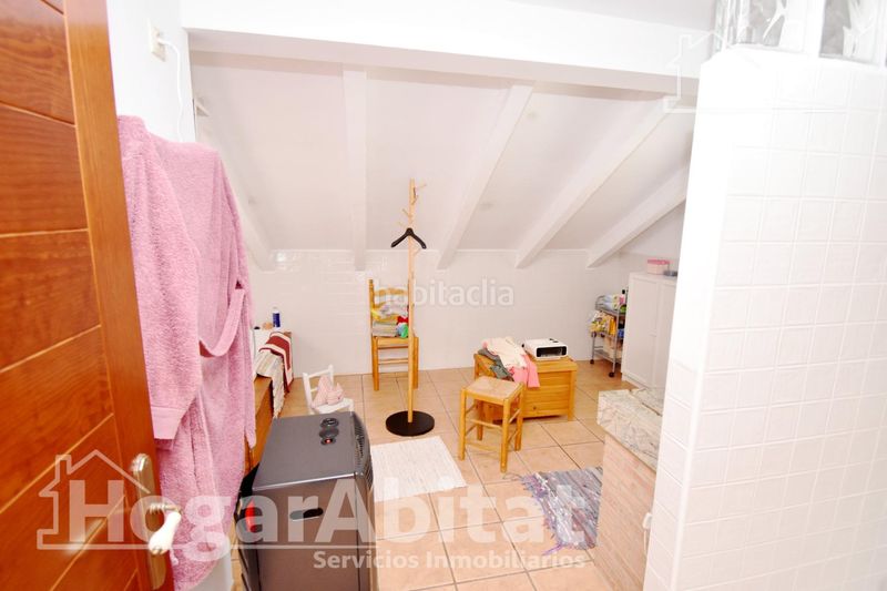 Foto 3e267f72-14e9-4cf0-afc2-ae32c0872b31. Xalet amb aparcament piscina a Picassent