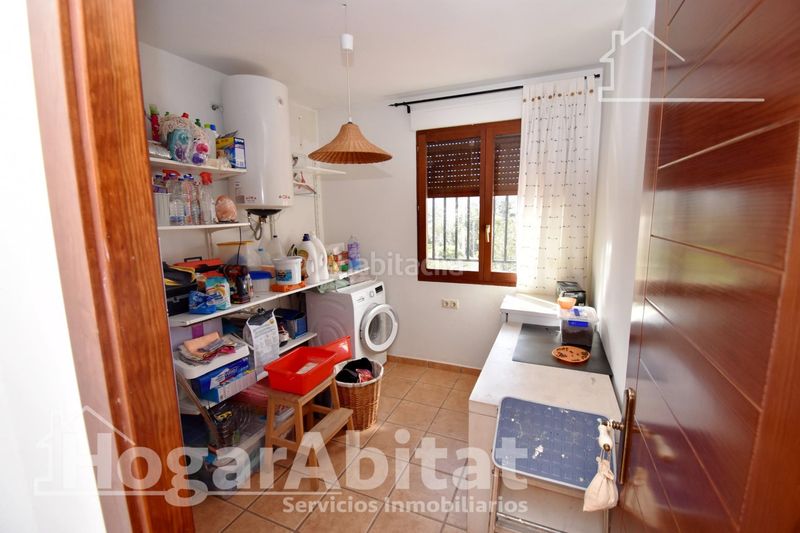 Foto 5162e24d-784e-4466-a8b4-e46c270a23b5. Xalet amb aparcament piscina a Picassent