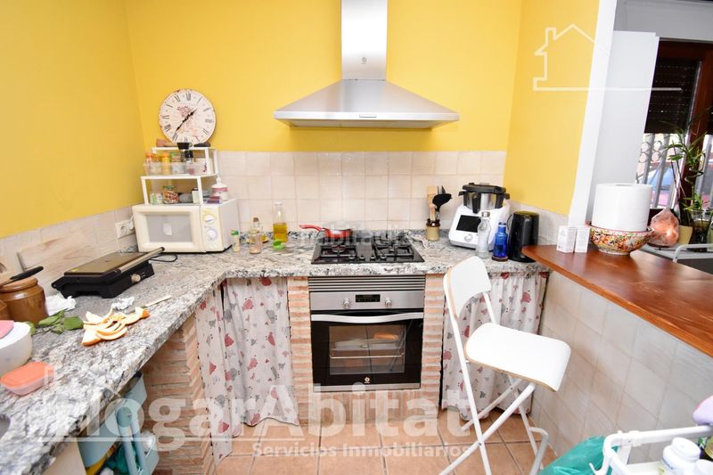 Foto ae849ef0-3524-4f78-8cb0-83d6aba14d29. Xalet amb aparcament piscina a Picassent