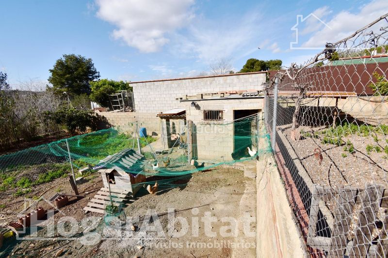 Foto b24e6fc4-0239-44f9-a2e3-4aeb84b09629. Xalet amb aparcament piscina a Picassent