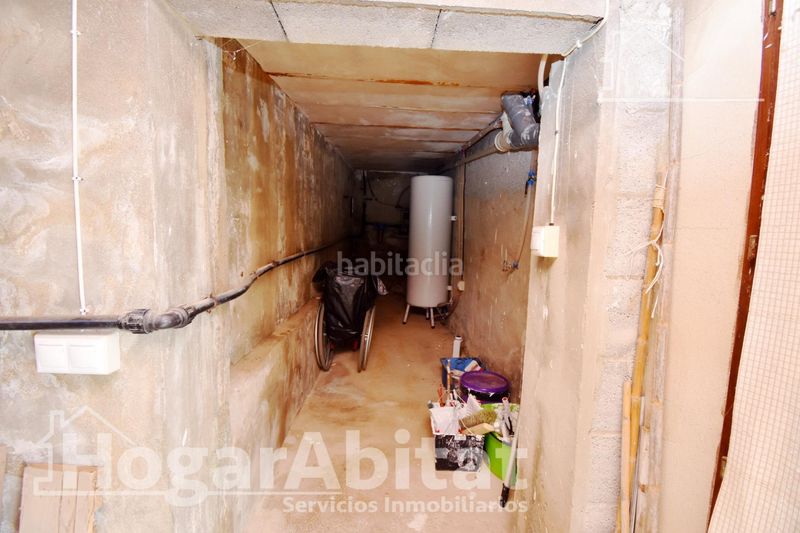 Foto c75a55df-4c98-488c-a428-1f57c139513f. Xalet amb aparcament piscina a Picassent