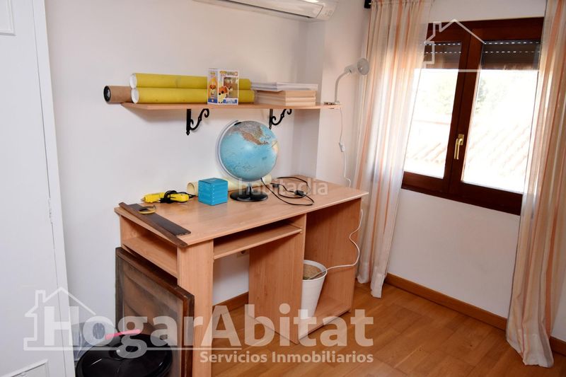 Foto cb43c5c0-5c5a-4ea6-be34-37ec748838dd. Xalet amb aparcament piscina a Picassent