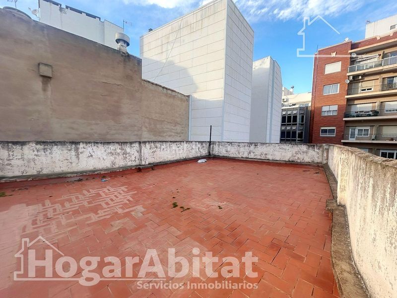 Foto 2caadd71-a0e5-4a23-8237-b06c592fa4b1. Casa a Centro-El Castillo Sagunt