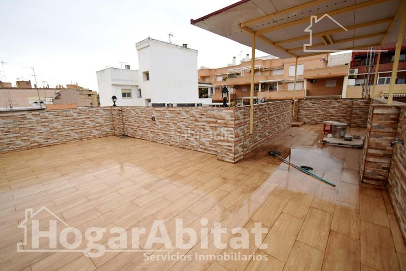 Foto 6145080c-3080-4504-b05c-5e1f105138a1. Casa amb calefacció a Las Islas Sagunt