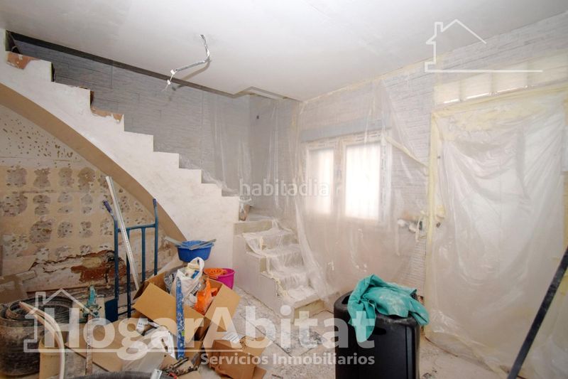 Foto b3e6f144-467c-4a79-b7fd-a840fbb7811c. Casa amb calefacció a Las Islas Sagunt