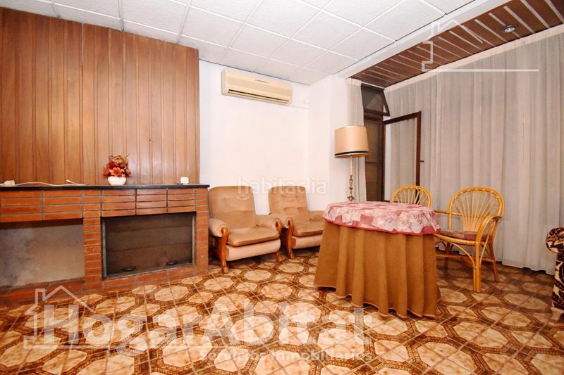 Foto 87408e49-02b8-4ef0-bd68-e54a8674530b. Casa amb aparcament a Centro Almazora / Almassora