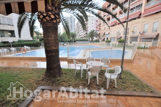 Dúplex  Avenida mar. Reformado con piscina junto a la playa