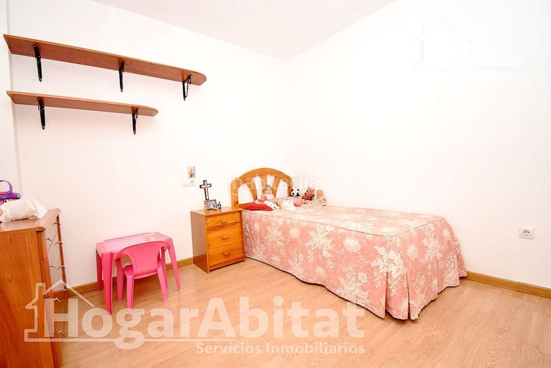 Foto aa41c671-eb2e-4e54-8d38-001e1a45fb2f. Pis amb aparcament a Centro Almazora / Almassora