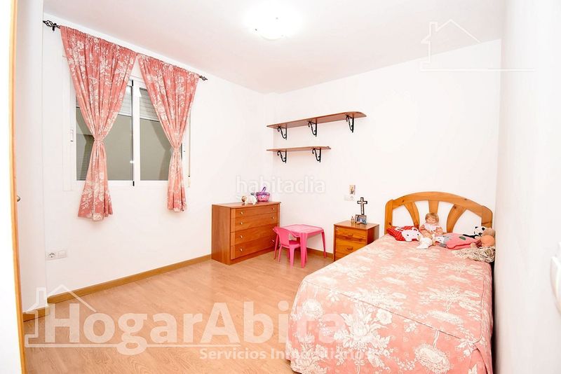Foto bef48066-5315-49f6-b1a0-2cb9b6d112aa. Pis amb aparcament a Centro Almazora / Almassora