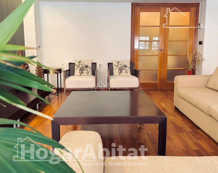 Foto ee94247a-f6e5-4233-96b1-60a2a9231981. Pis amb aparcament a Avenida de Abril-9 de Octubre Sagunt