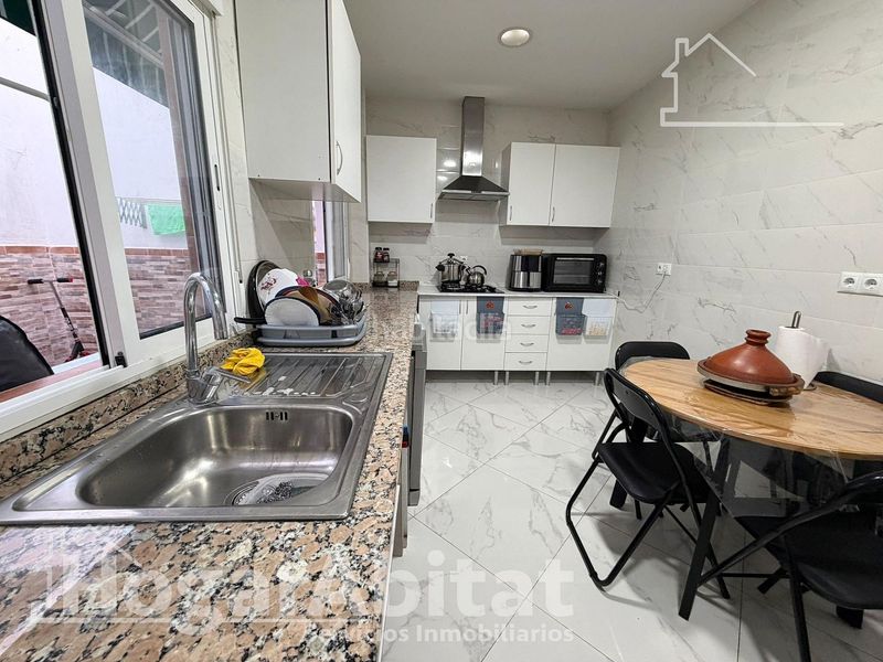 Foto 1ba60ce9-01ac-4588-b412-27185f3607d5. Pis a Centro puerto Sagunt