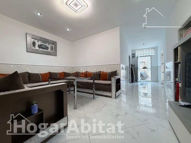 Foto 6964552c-7d96-4aed-a4eb-904ef69363a6. Pis a Centro puerto Sagunt