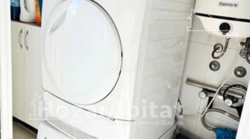 Foto 4f1e2e99-eed4-4696-8b50-24f4f82a8e20. Àtic a Catarroja