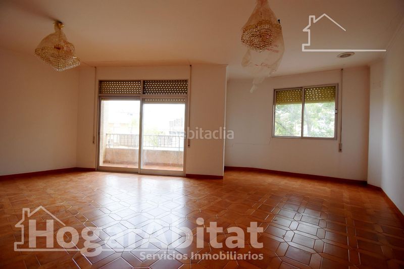 Foto 1a90d1a3-857f-4b09-a40c-fa08be74a99c. Edificio in Verger (el)
