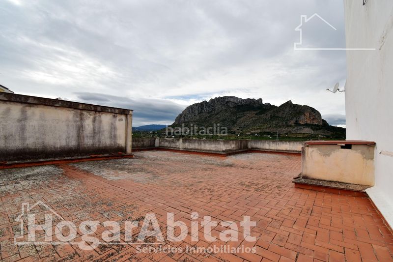 Foto a5560fc9-af85-4f8c-bc1f-f4c528ce6b0f. Edificio in Verger (el)