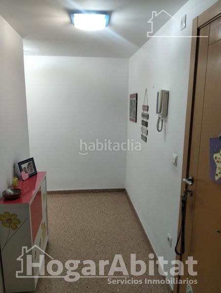 Foto 98c4e498-9a73-422e-8dfc-8ab2d4028663. Pis amb aparcament a Benaguasil