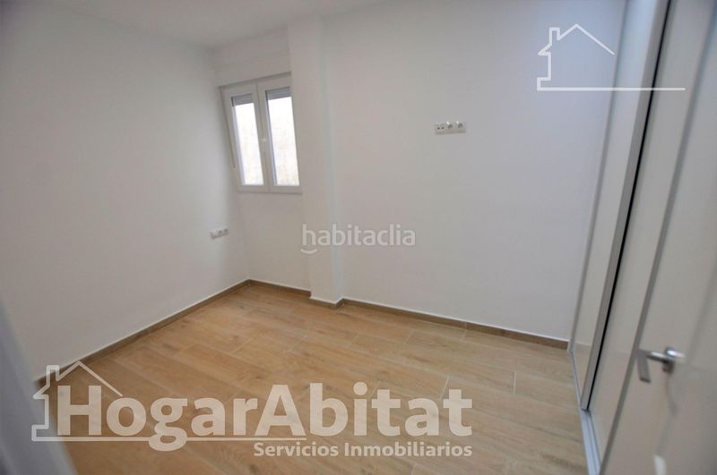 Foto 016f1f4e-6e00-4024-b341-4902df1485a3. Pis a Nou Moles Valencia